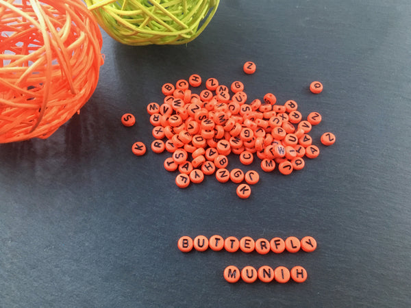 100 Buchstabenperlen Acryl ORANGE rund Mix Buchstaben 7mm