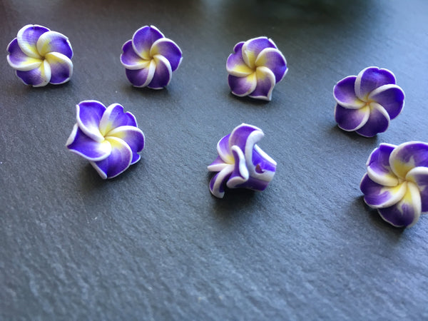 10x 3D Fimo Cabochons Polymer Clay Blumen Perlen Beads *Lila*