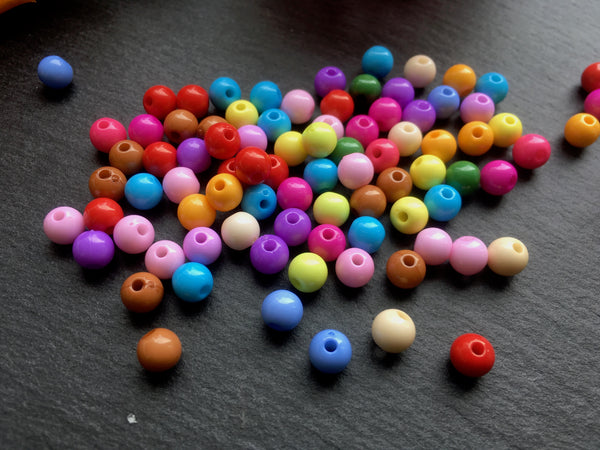 100 Kunststoffperlen Spacer Perlen Beads 5mm mehrfarbig